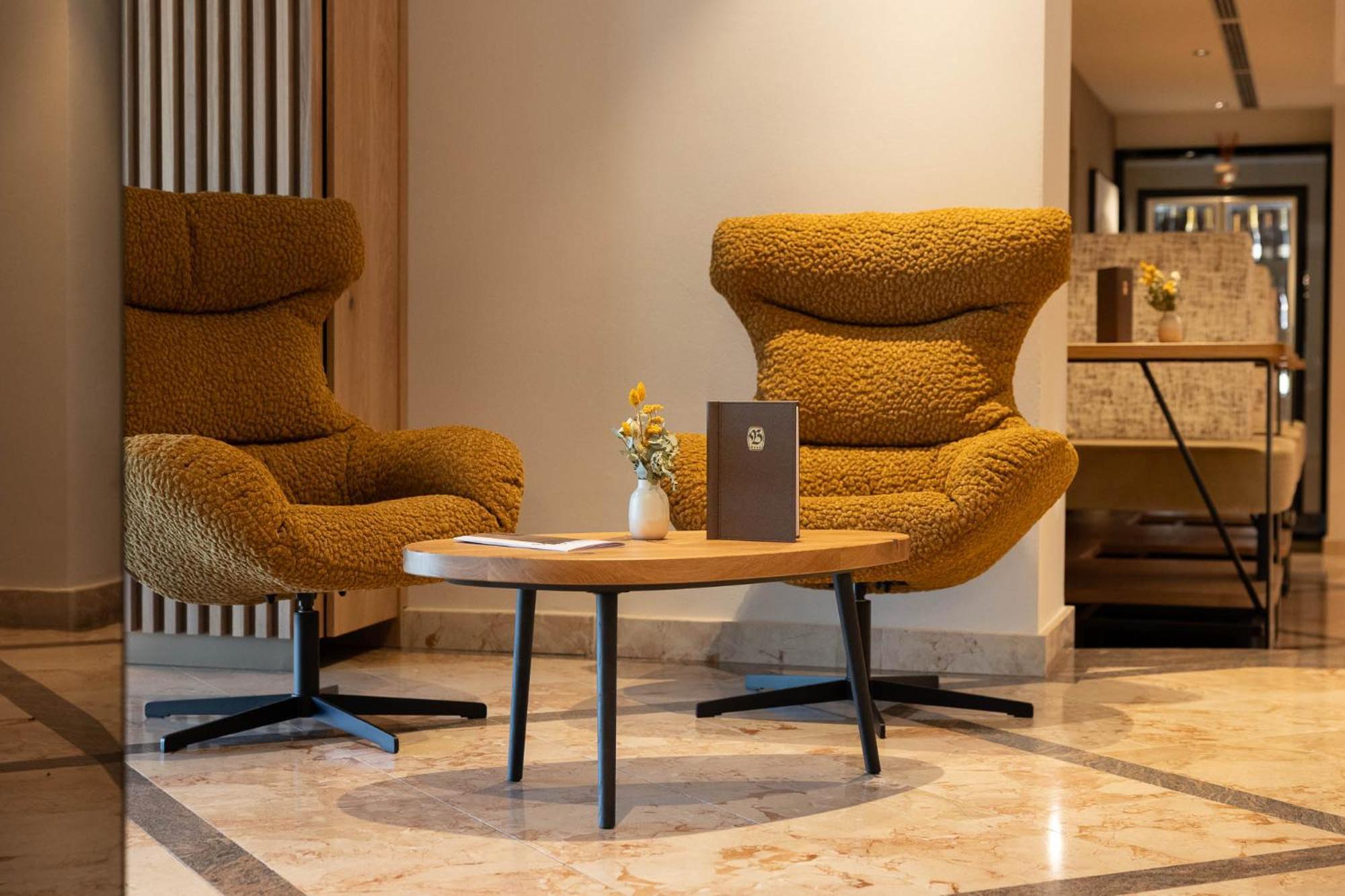 Hotel Burggraeflerhof Мерано Екстер'єр фото